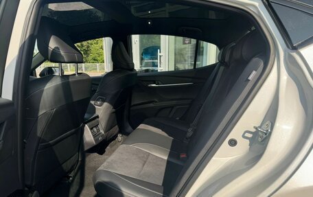 Toyota Camry, 2025 год, 4 950 000 рублей, 19 фотография