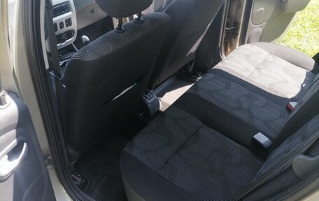 Renault Sandero I, 2012 год, 750 000 рублей, 4 фотография