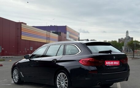 BMW 5 серия, 2018 год, 2 700 000 рублей, 4 фотография
