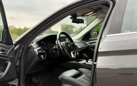 BMW 5 серия, 2018 год, 2 700 000 рублей, 17 фотография