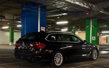 BMW 5 серия, 2018 год, 2 700 000 рублей, 22 фотография