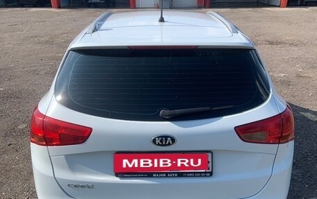 KIA cee'd III, 2015 год, 900 000 рублей, 2 фотография