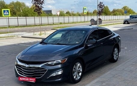 Chevrolet Malibu IX, 2019 год, 1 430 000 рублей, 2 фотография