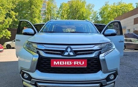 Mitsubishi Pajero Sport III рестайлинг, 2020 год, 3 750 000 рублей, 9 фотография