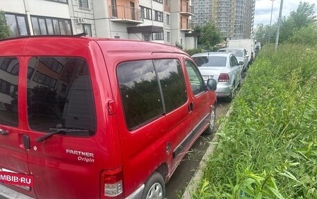 Peugeot Partner II рестайлинг 2, 2010 год, 450 000 рублей, 4 фотография
