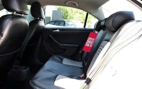 Volkswagen Jetta VI, 2014 год, 930 000 рублей, 10 фотография