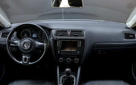 Volkswagen Jetta VI, 2014 год, 930 000 рублей, 11 фотография