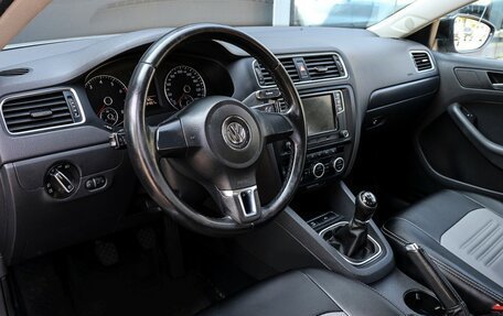 Volkswagen Jetta VI, 2014 год, 930 000 рублей, 15 фотография