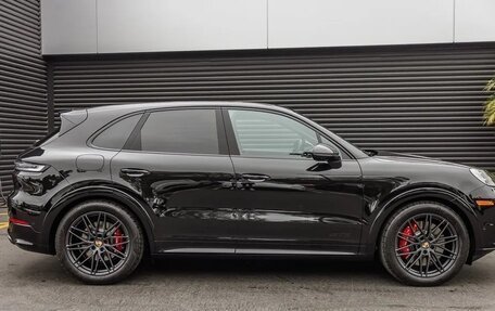 Porsche Cayenne III, 2024 год, 22 350 000 рублей, 8 фотография
