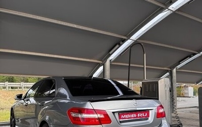 Mercedes-Benz E-Класс, 2010 год, 1 300 000 рублей, 1 фотография