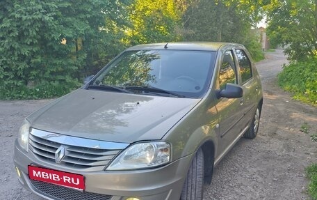 Renault Logan I, 2011 год, 400 000 рублей, 1 фотография