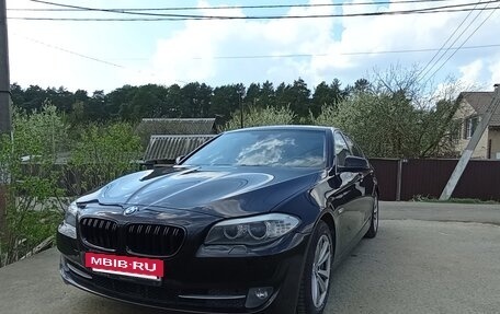 BMW 5 серия, 2013 год, 1 950 000 рублей, 6 фотография