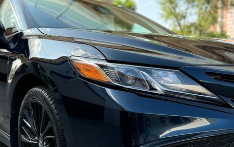 Toyota Camry, 2018 год, 2 200 000 рублей, 10 фотография