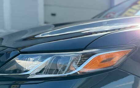 Toyota Camry, 2018 год, 2 200 000 рублей, 8 фотография