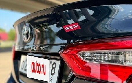 Toyota Camry, 2018 год, 2 200 000 рублей, 13 фотография