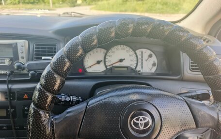 Toyota Corolla, 2001 год, 450 000 рублей, 10 фотография