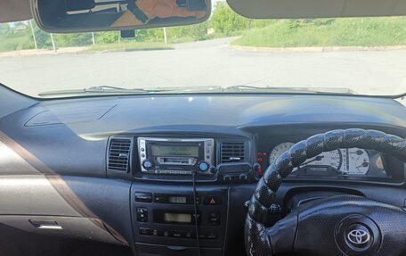 Toyota Corolla, 2001 год, 450 000 рублей, 14 фотография