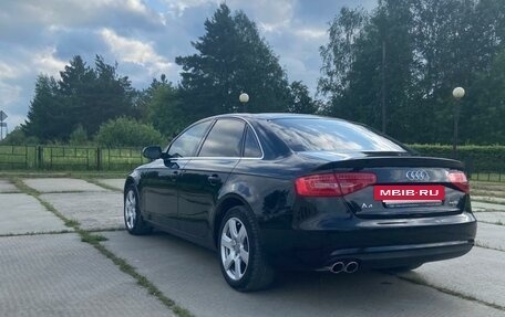 Audi A4, 2012 год, 1 590 000 рублей, 5 фотография