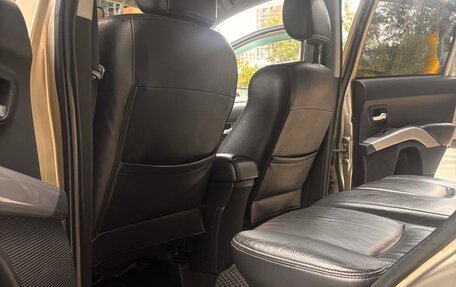 Mitsubishi Outlander III рестайлинг 3, 2007 год, 1 400 000 рублей, 12 фотография