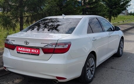 Toyota Camry, 2016 год, 2 249 000 рублей, 8 фотография