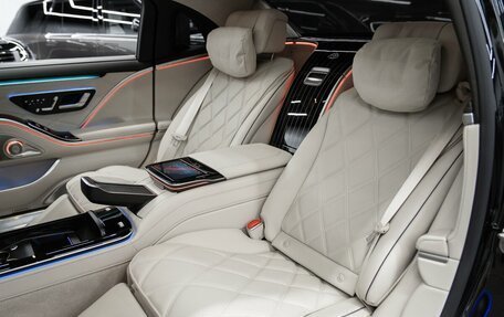 Mercedes-Benz Maybach S-Класс, 2024 год, 27 990 000 рублей, 30 фотография