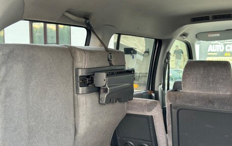Honda Stepwgn II рестайлинг, 2004 год, 690 000 рублей, 15 фотография
