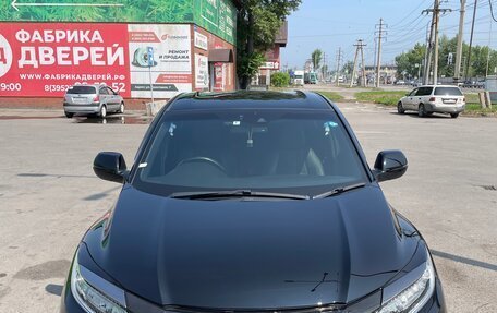 Honda Vezel, 2018 год, 1 860 000 рублей, 2 фотография
