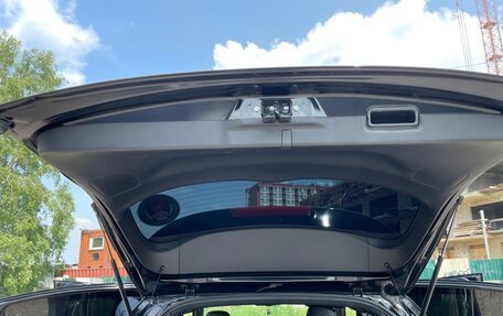 Honda Vezel, 2018 год, 1 860 000 рублей, 16 фотография
