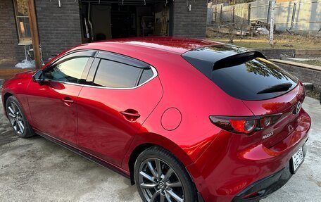 Mazda 3, 2020 год, 1 745 000 рублей, 34 фотография