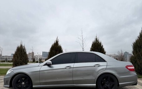 Mercedes-Benz E-Класс, 2010 год, 1 300 000 рублей, 12 фотография