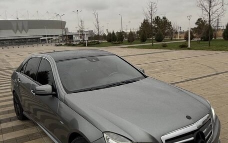 Mercedes-Benz E-Класс, 2010 год, 1 300 000 рублей, 15 фотография