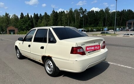 Daewoo Nexia I рестайлинг, 2012 год, 230 000 рублей, 3 фотография