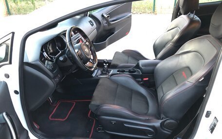 KIA cee'd GT II, 2017 год, 815 000 рублей, 10 фотография
