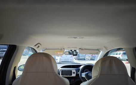 Toyota Vitz, 2015 год, 850 000 рублей, 10 фотография