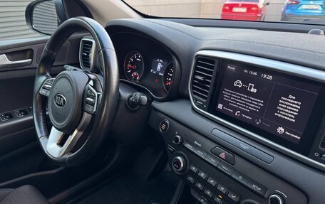 KIA Sportage IV рестайлинг, 2021 год, 2 100 000 рублей, 6 фотография