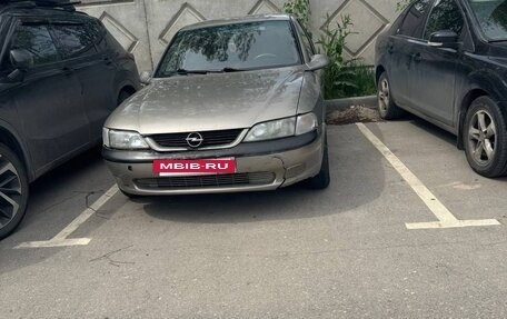 Opel Vectra B рестайлинг, 1996 год, 100 000 рублей, 6 фотография