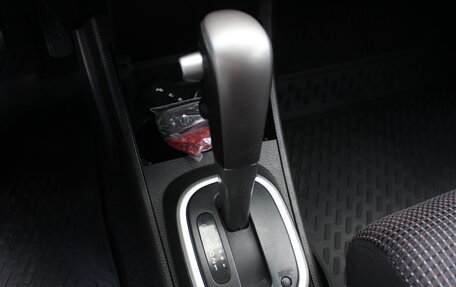 Nissan Tiida, 2011 год, 685 000 рублей, 23 фотография