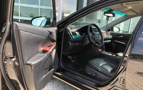 Toyota Camry, 2013 год, 1 334 000 рублей, 10 фотография