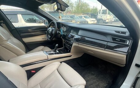 BMW 7 серия, 2011 год, 1 000 000 рублей, 6 фотография