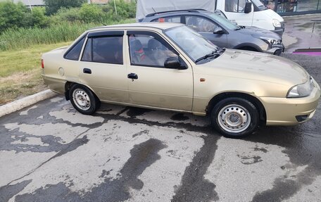 Daewoo Nexia I рестайлинг, 2009 год, 105 000 рублей, 5 фотография