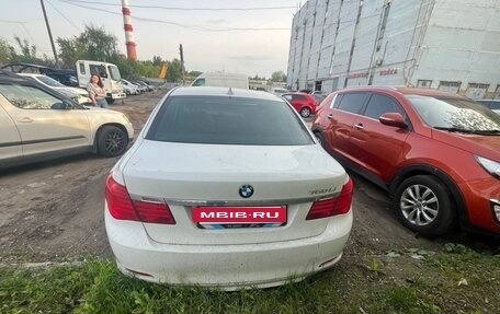 BMW 7 серия, 2011 год, 1 000 000 рублей, 3 фотография