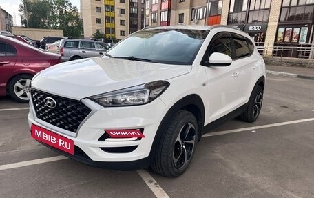 Hyundai Tucson III, 2018 год, 1 990 000 рублей, 2 фотография