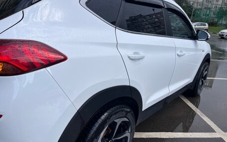 Hyundai Tucson III, 2018 год, 1 990 000 рублей, 16 фотография