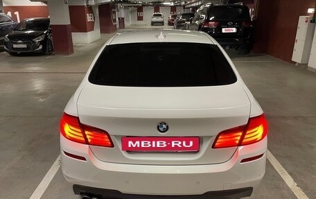 BMW 5 серия, 2012 год, 1 890 000 рублей, 2 фотография