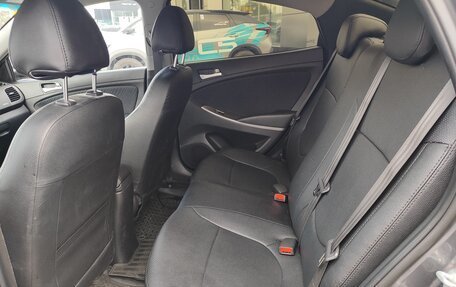 Hyundai Solaris II рестайлинг, 2015 год, 1 150 000 рублей, 15 фотография