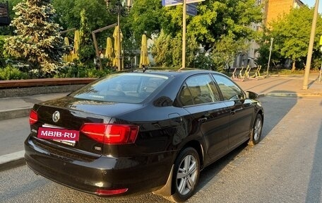Volkswagen Jetta VI, 2016 год, 1 750 000 рублей, 8 фотография