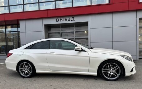 Mercedes-Benz E-Класс, 2013 год, 3 200 000 рублей, 3 фотография