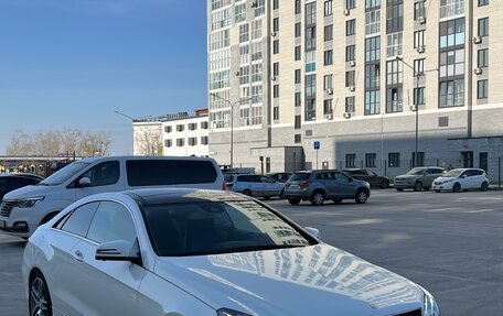 Mercedes-Benz E-Класс, 2013 год, 3 200 000 рублей, 29 фотография