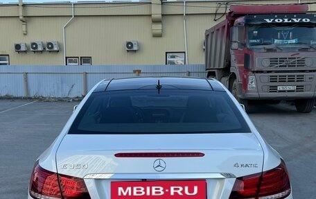 Mercedes-Benz E-Класс, 2013 год, 3 200 000 рублей, 24 фотография