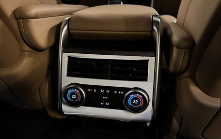 Land Rover Range Rover IV рестайлинг, 2025 год, 22 475 000 рублей, 29 фотография